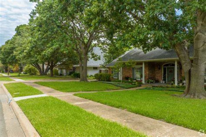 Discover Richardson Heights: An Exceptional District In Richardson