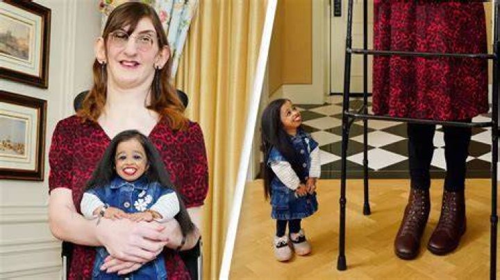 Discover The World's Smallest Woman: An Extraordinary Phenomenon