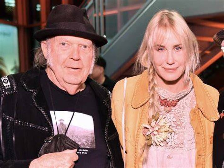 Exploring Daryl Hannah's Family Life: Does Daryl Hannah Have A Daughter?