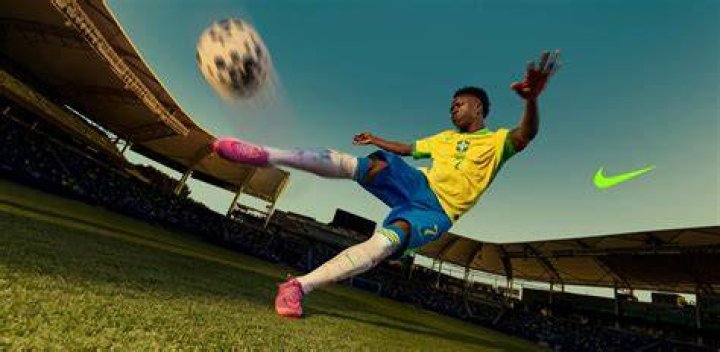 Exploring The Dynamic Role Of Ronaldinho On The Football Field