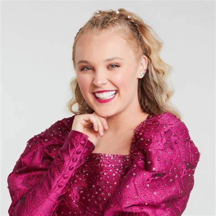 JoJo Siwa: The Multi-Talented Actress Who Captivated Hearts