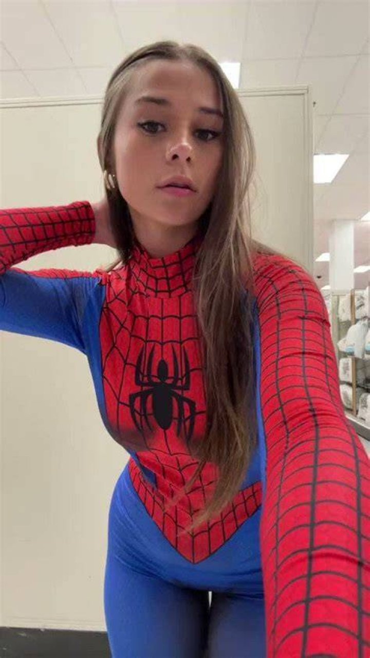 Superheroine's Private Leaks: The Unveiling Of Spiderman Sophie Rain