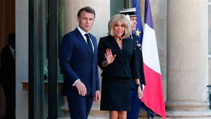 The Allure Of Brigitte Macron's Signature Hair: Timeless And Effortless