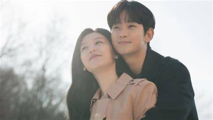 Unraveling The Kim Soo Hyun And Kim Ji Won Relationship: A Tale Of Friendship And Chemistry