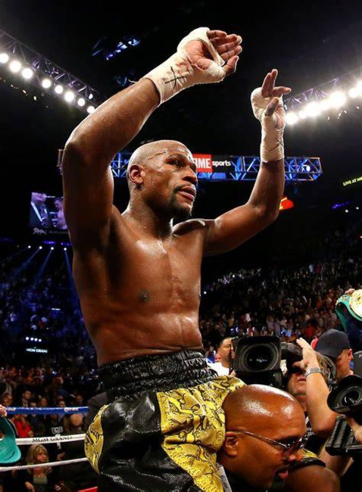 Unveiling The Height Of A Boxing Legend: How Tall Is Floyd Mayweather?