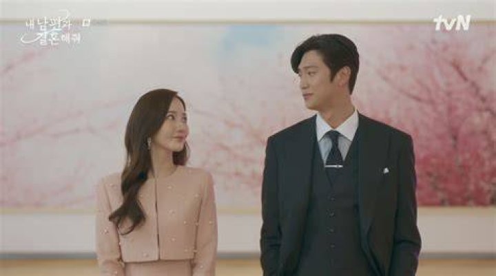 Unveiling The Love Story: Who Did Jang Hyuk Marry?