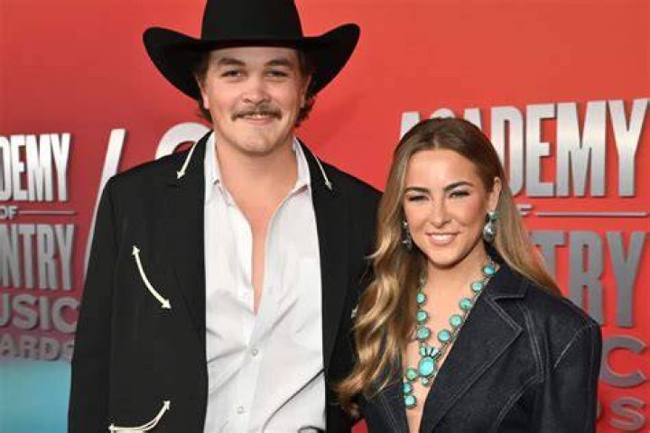 Unveiling The Personal Life Of Zach Top: Is He Married?