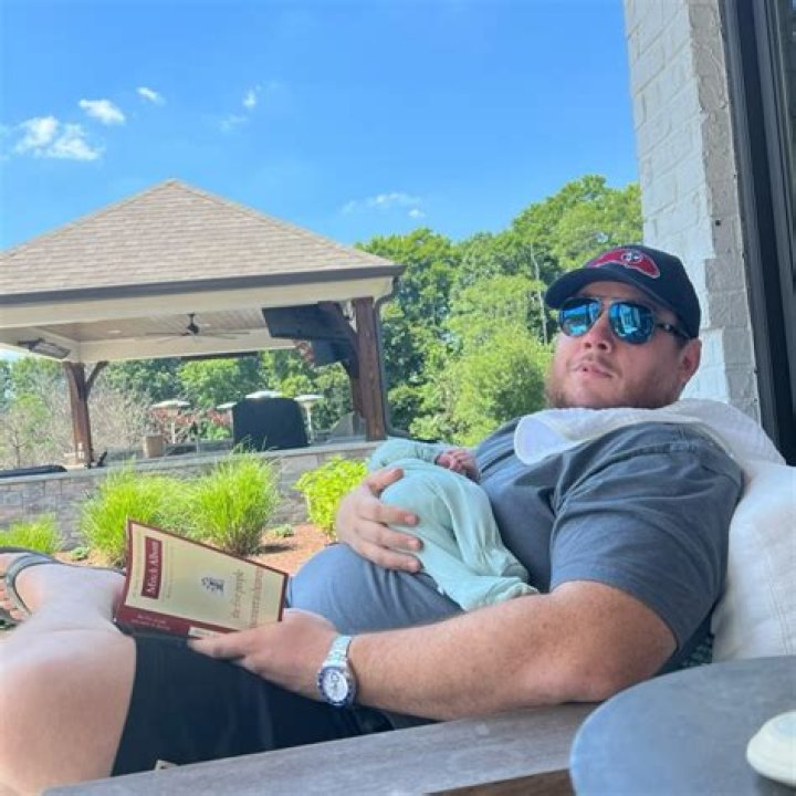 Was Luke Combs Born With An Older Sibling?